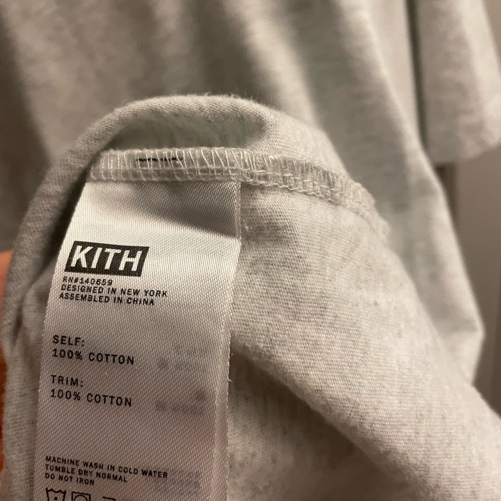 Kith Women’s Light Gray Tshirt - image 4